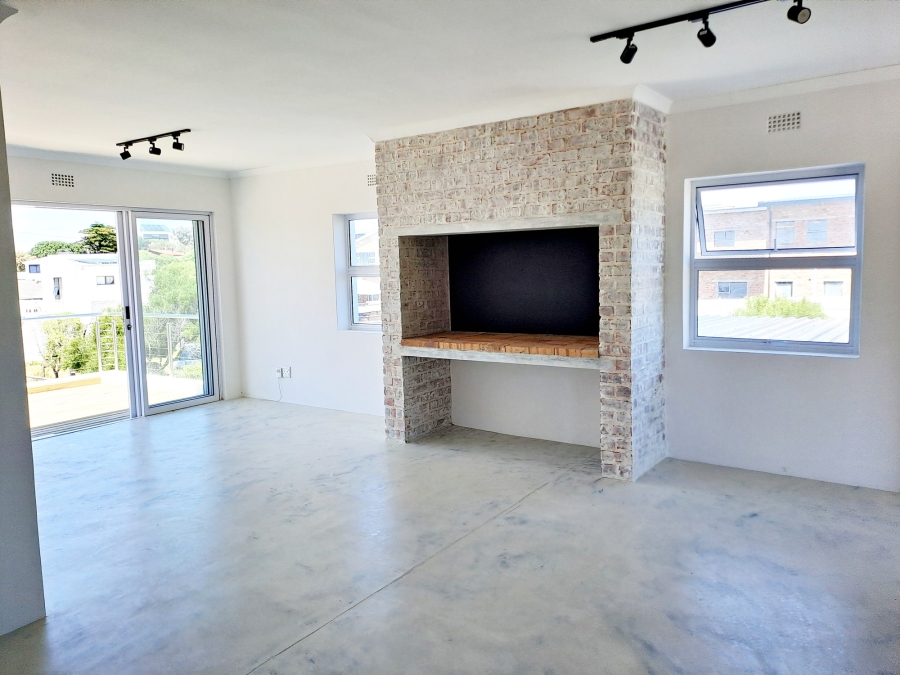 4 Bedroom Property for Sale in Agulhas Western Cape